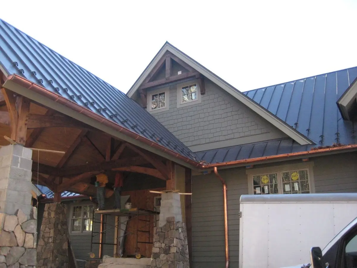 Craftsman Roofing team delivering quality roofing work in Newfoundland